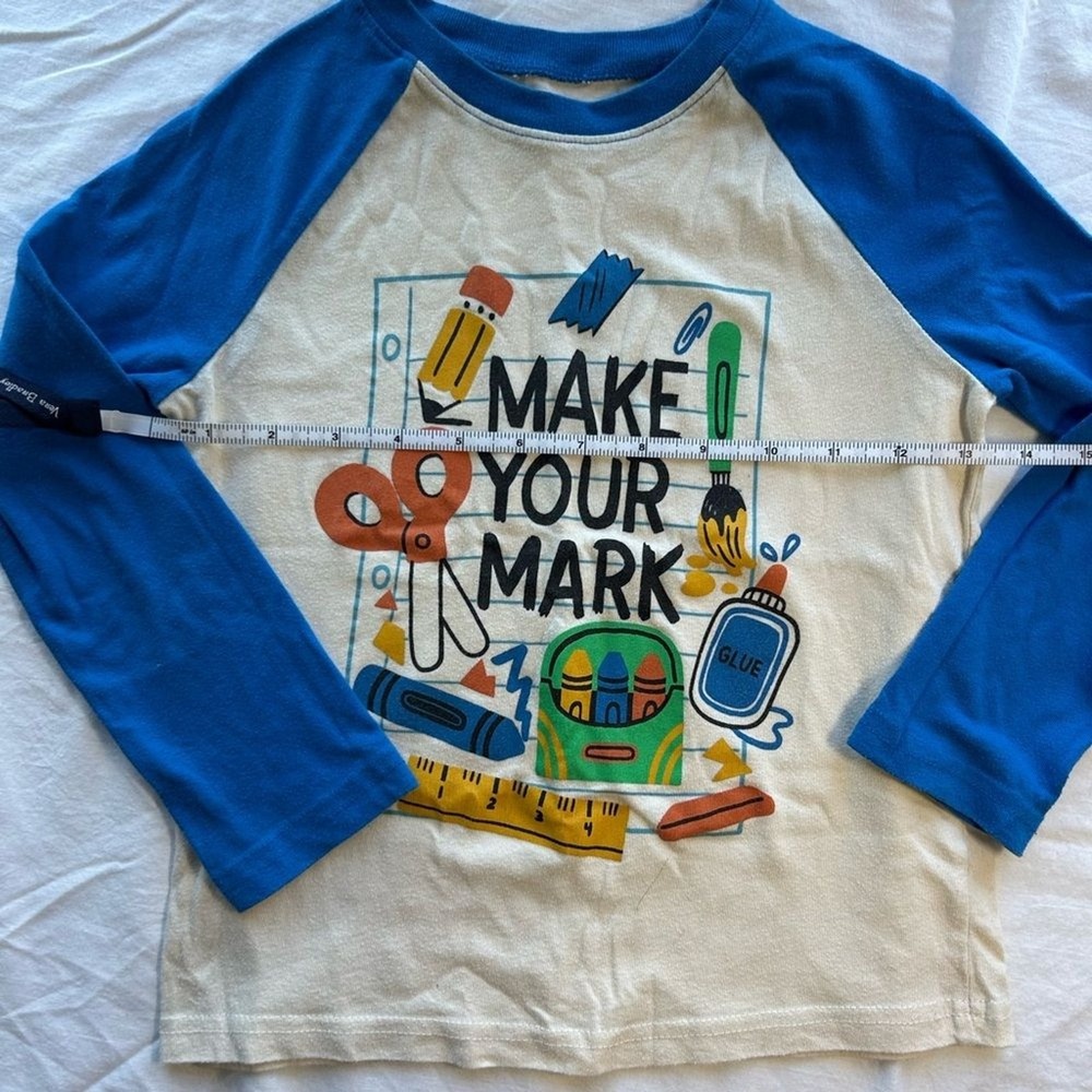 Boys‎ Graphic Shirt & Sweatshirt Bundle | size 4/5 - Picture 6 of 12